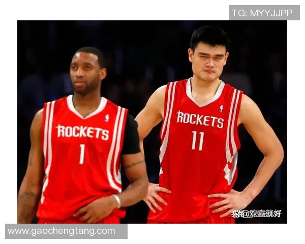 2004年NBA经典对决老鹰队与火箭队的精彩瞬间回顾与分析 2004年NBA经典对决老鹰队与火箭队的精彩瞬间回顾与分析
